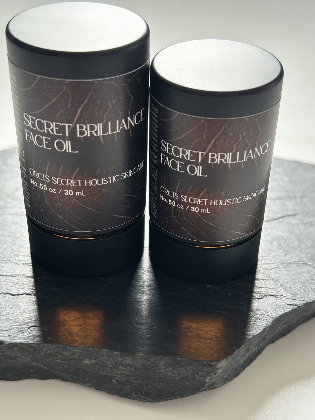Secret Brilliance – Botanical Face Oil for Normal + Combination Skin