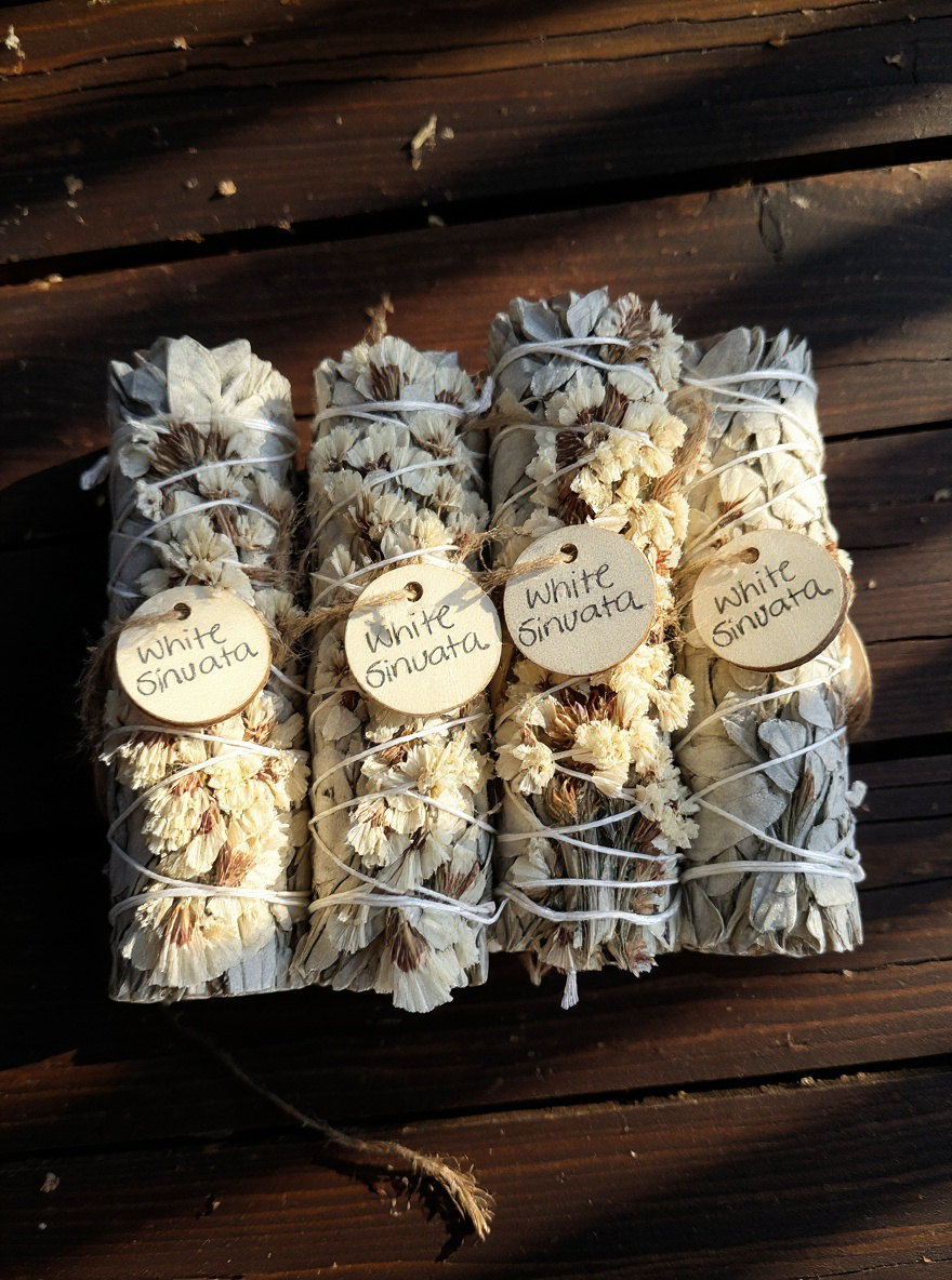 White Sinuata Flowers & White Sage Smudge Stick